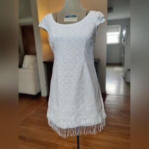 Lilly Pulitzer White Overlay floral fringe mini dress cap sleeve, size 2